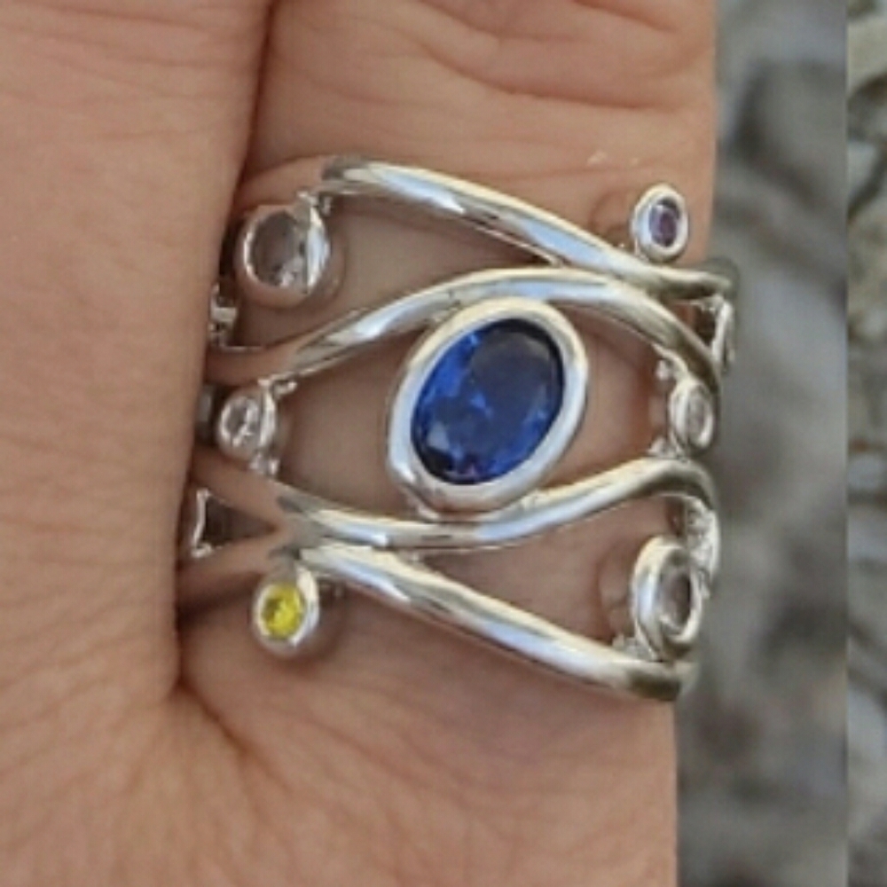 Wide Band Fashion Statement Ring - Picture 1 of 6